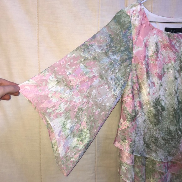 Asymmetrical Alex Evenings Top - Picture 4 of 6